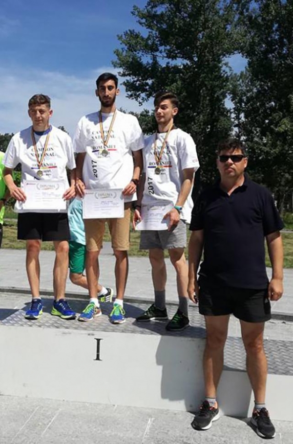 Mărşăluitorii de la CSM Suceava au câştigat şase medalii la naţionalele de 20 de kilometri