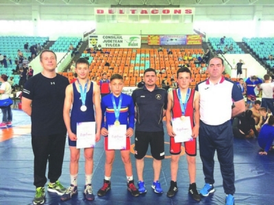 Luptătorii suceveni au cucerit patru medalii la Campionatul Național Individual pentru juniori III